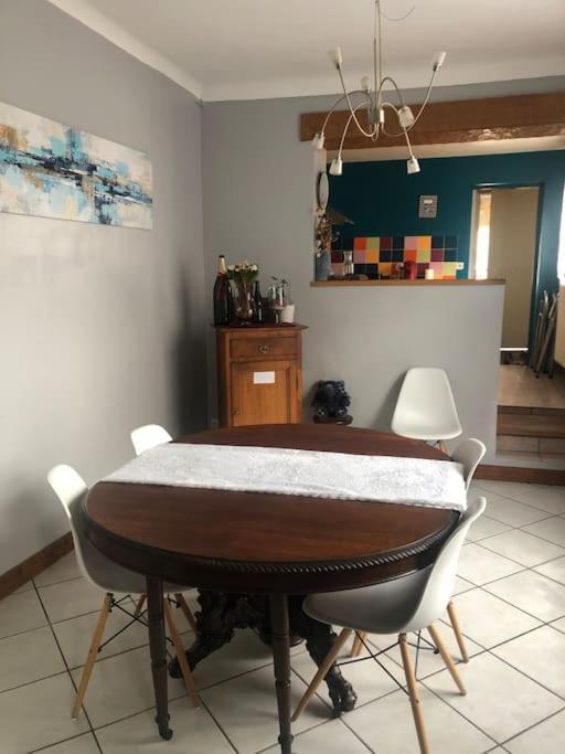 Maison Conviviale Aux Abords De La Vieille Ville บูโลญ-ซูร์-แมร์ ภายนอก รูปภาพ